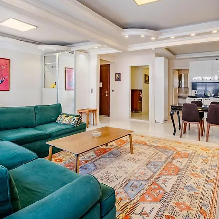 Daire Large Stylish In Nişantaşı Near Metro İstanbul
